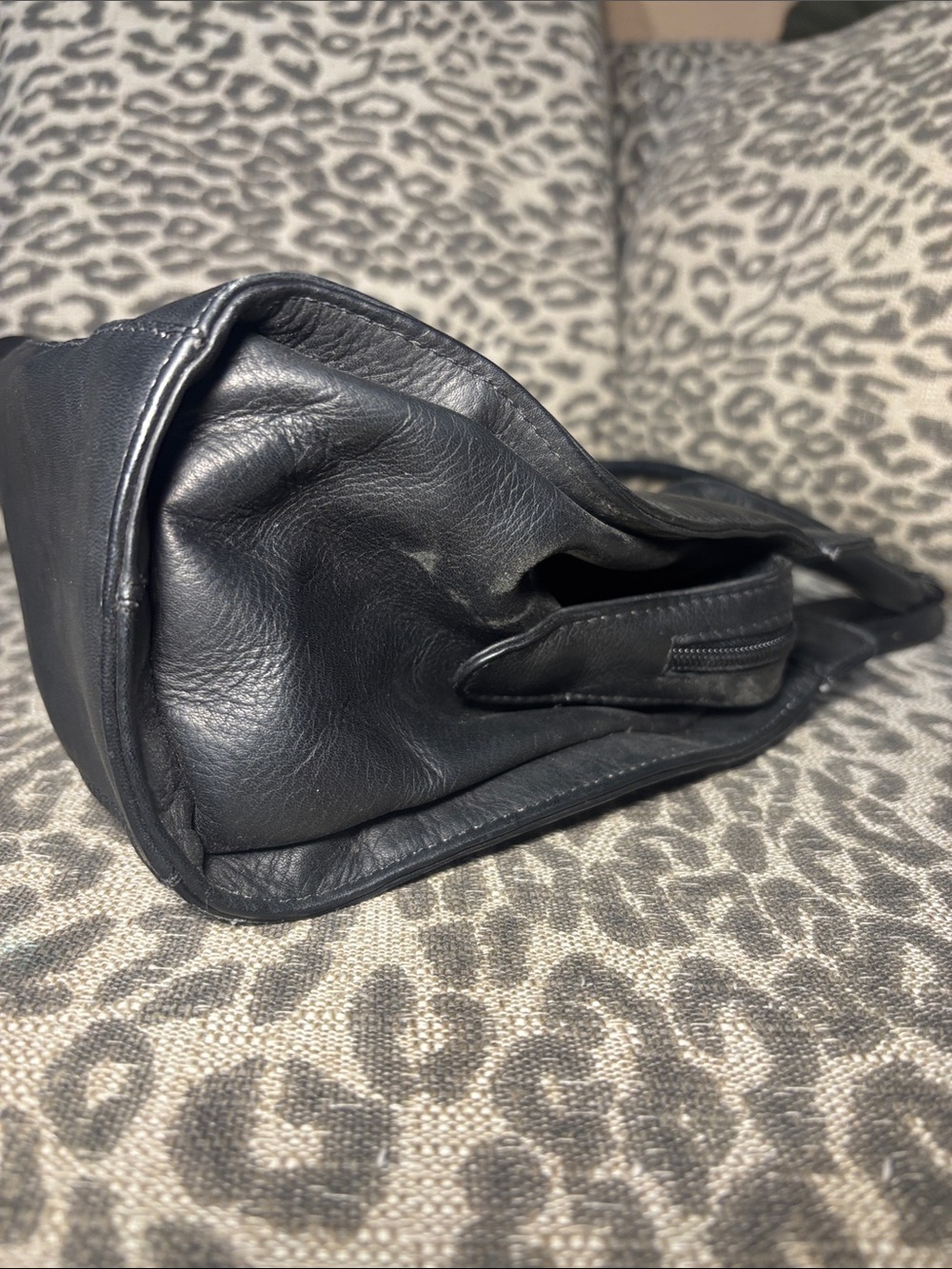 Latico vintage black soft leather striped shoulder bag classic medium purse - Picture 7 of 16
